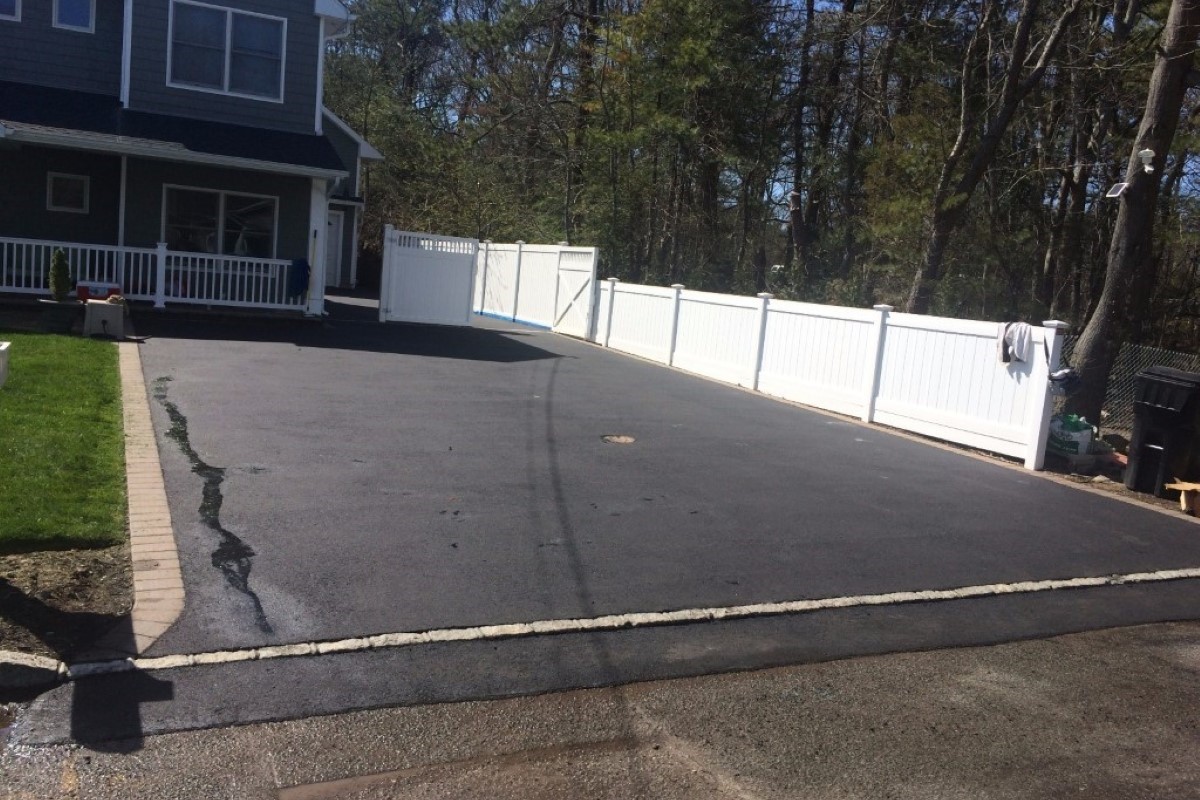 Madison Asphalt Driveway Installation